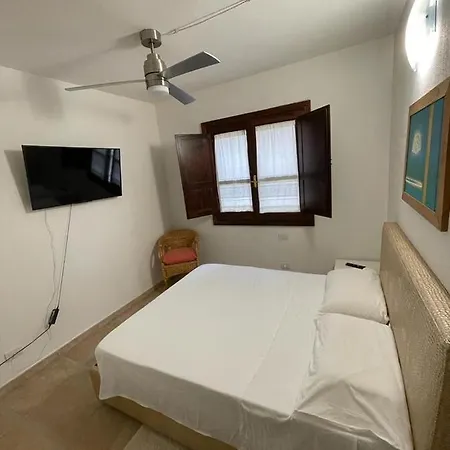 Vakantiehuis Sa Domu De Rosy Villasimius